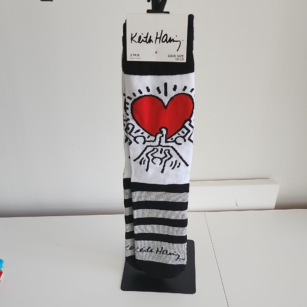2 Pair Keith Haring Black and White Heart Casual Socks